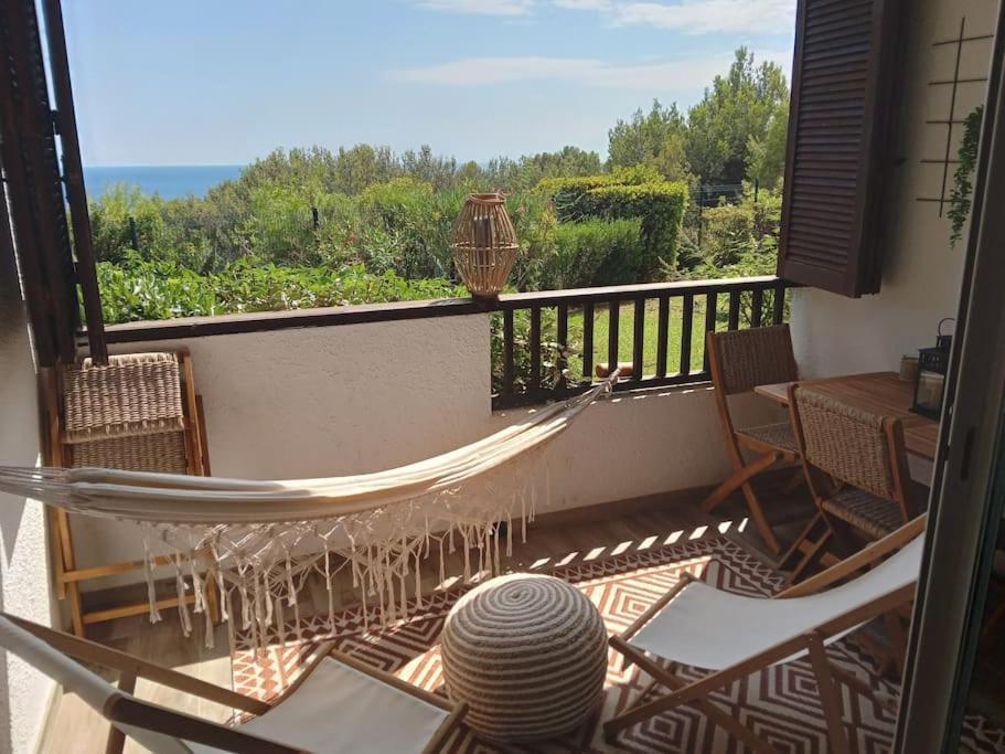 Superbe Appartement Piscine, Tennis, Vue Mer Et Decore Avec Gout Cassis Esterno foto